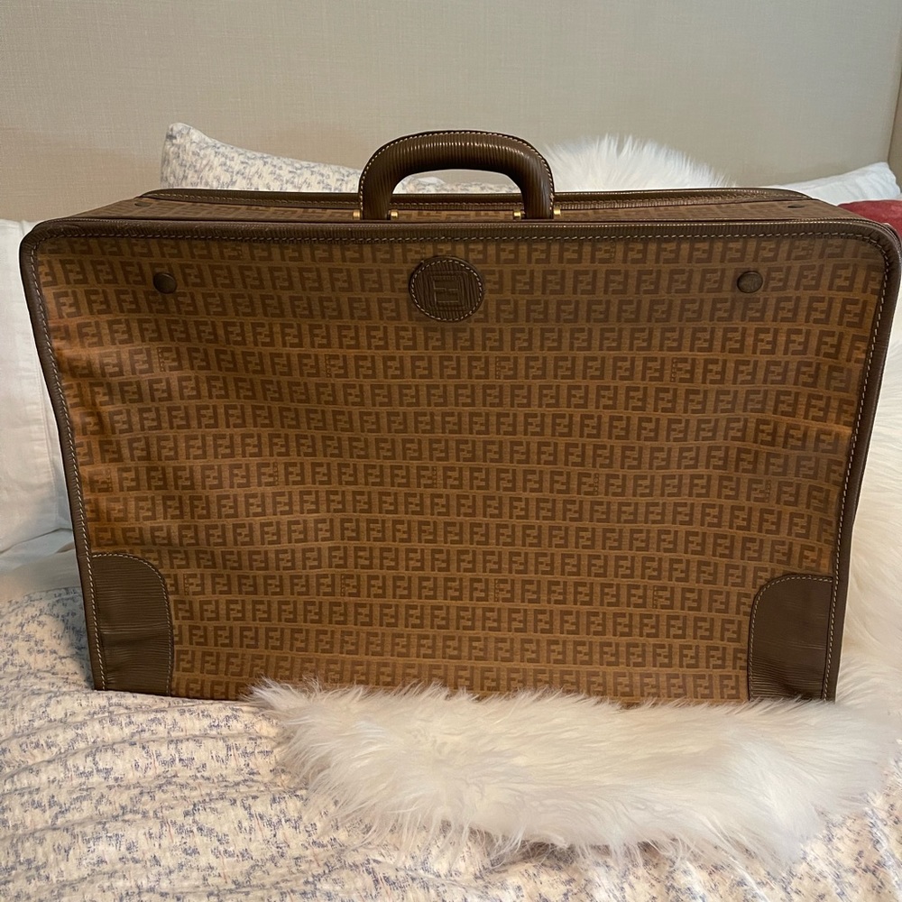 Vintage *RARE* Fendi Brown Monogram FF Zucca Crystal Coated Canvas Trunk Display